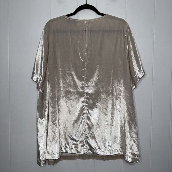 Lane Bryant Women’s Lurex Boatneck Swing Top Shimmer Size 24 NWT - Picture 2 of 5